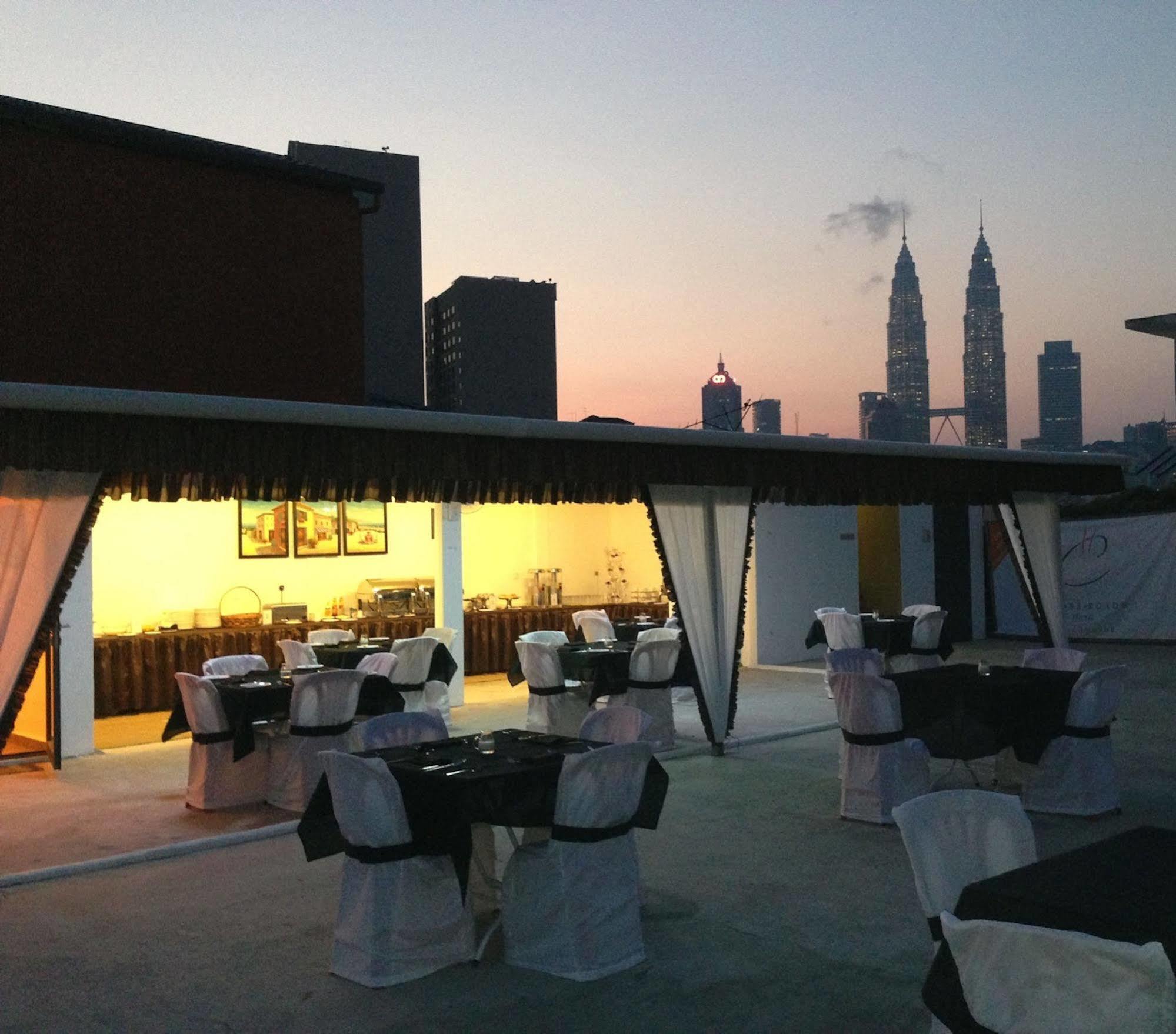 Hotel O Crossroads Hotel Kuala Lumpur Kültér fotó